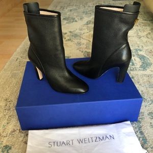 Stuart Weitzman Black Leather Brooks Boots